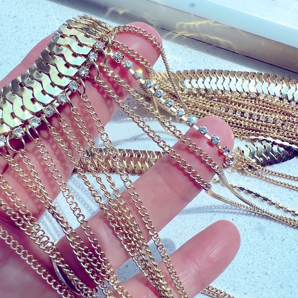 German Waterfall Necklace, BRAND NEW, from Escora Lingerie - Picture 6 of 13